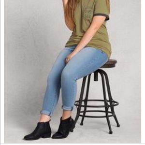 Lovesick Medium Wash Super Skinny Jean